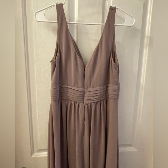 Formal Light plum gown - Picture 4 of 4